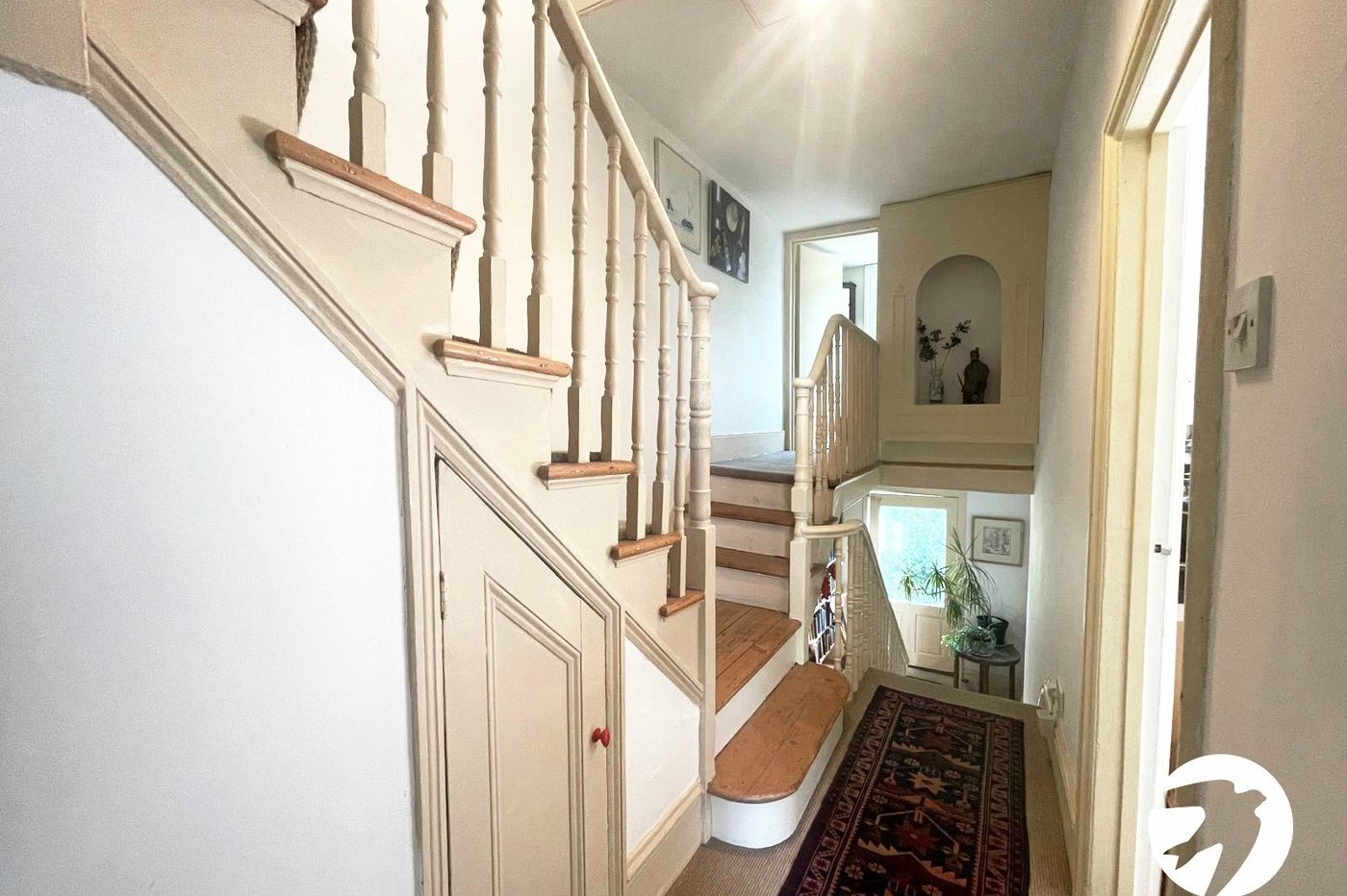 4 bedroom property for sale in London | Robinson Jackson