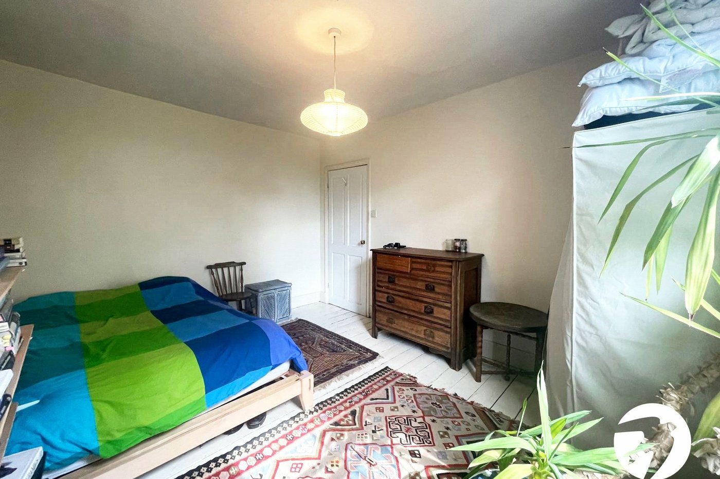 4 bedroom property for sale in London | Robinson Jackson