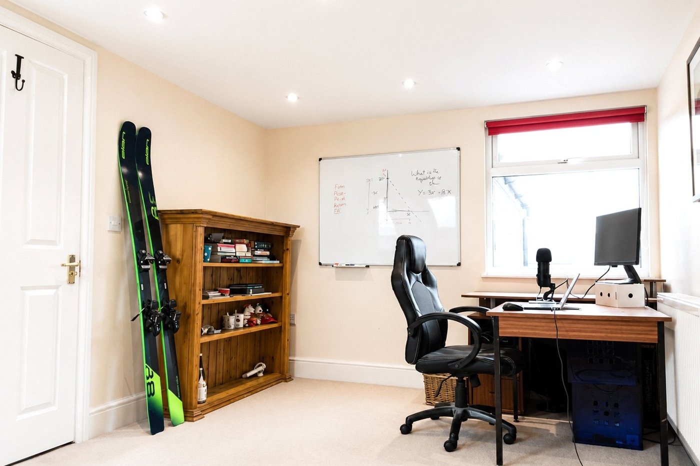 6 bedroom house for sale in London | Robinson Jackson