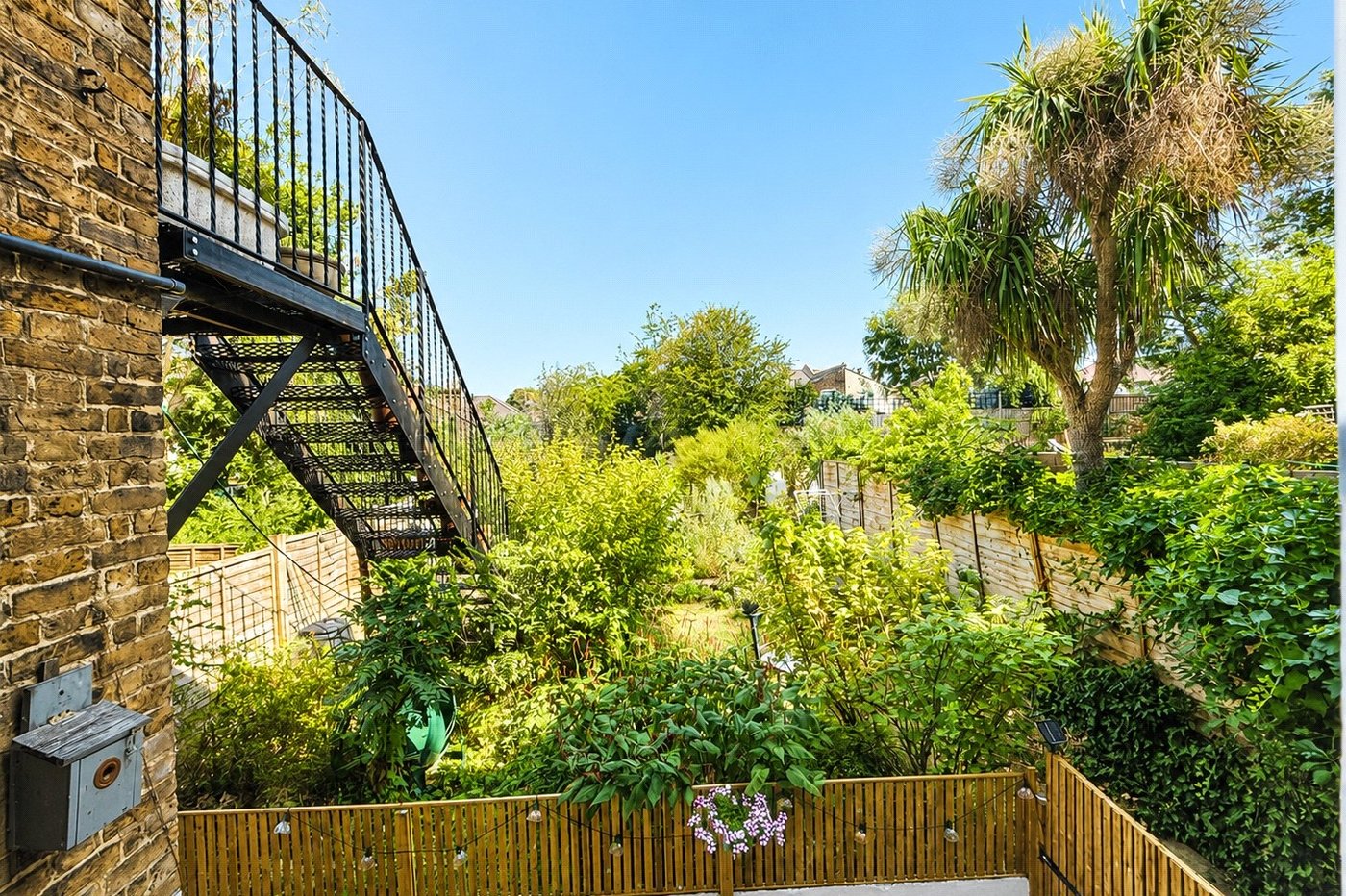 1 bedroom property for sale in London | Robinson Jackson