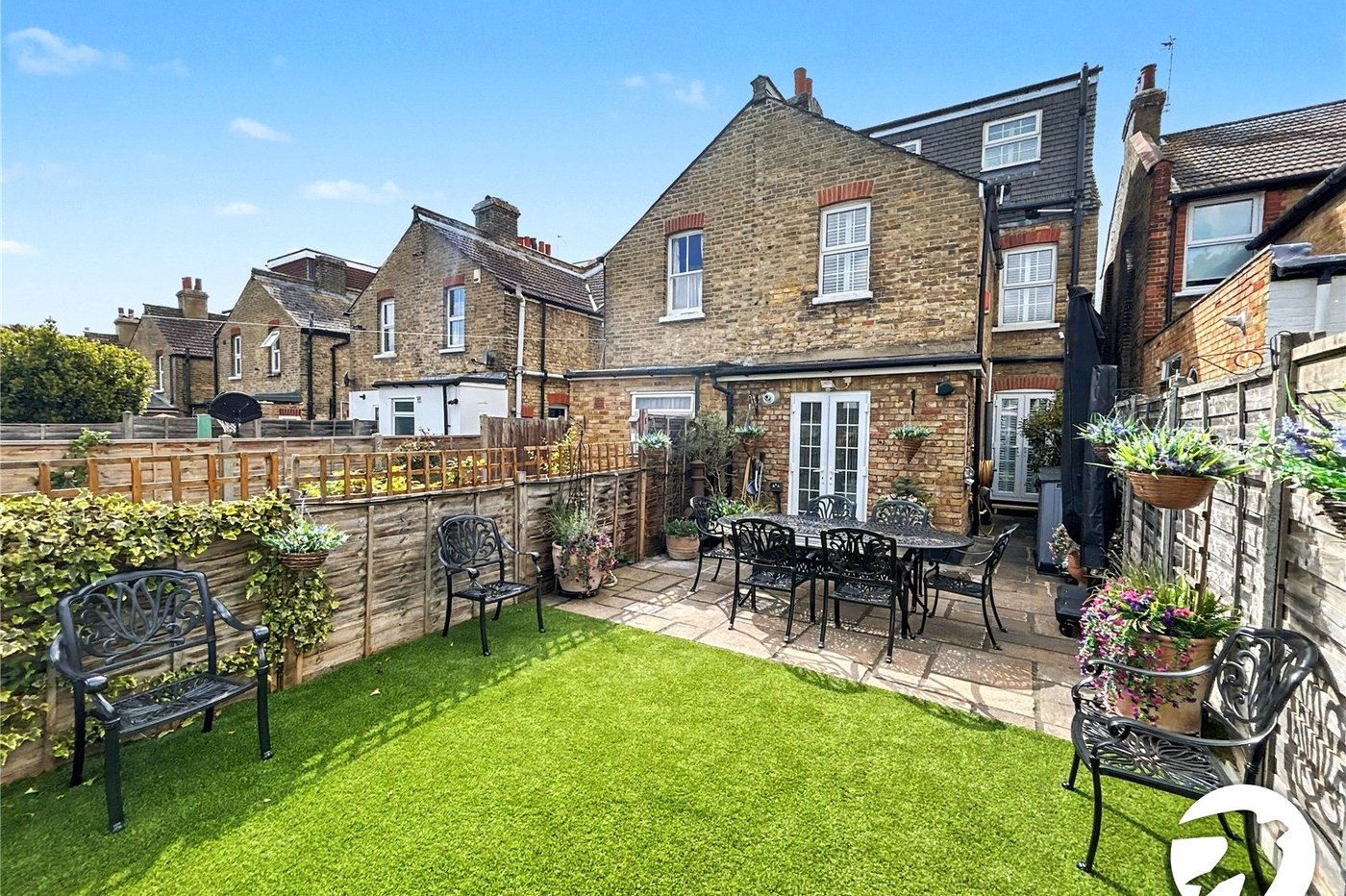 4 bedroom house for sale in Sidcup | Robinson Jackson