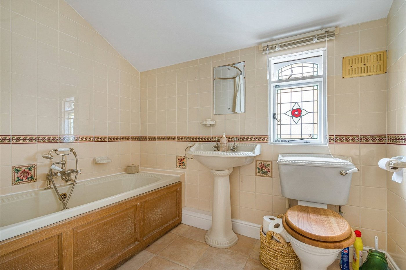 3 bedroom house for sale in Sidcup | Robinson Jackson