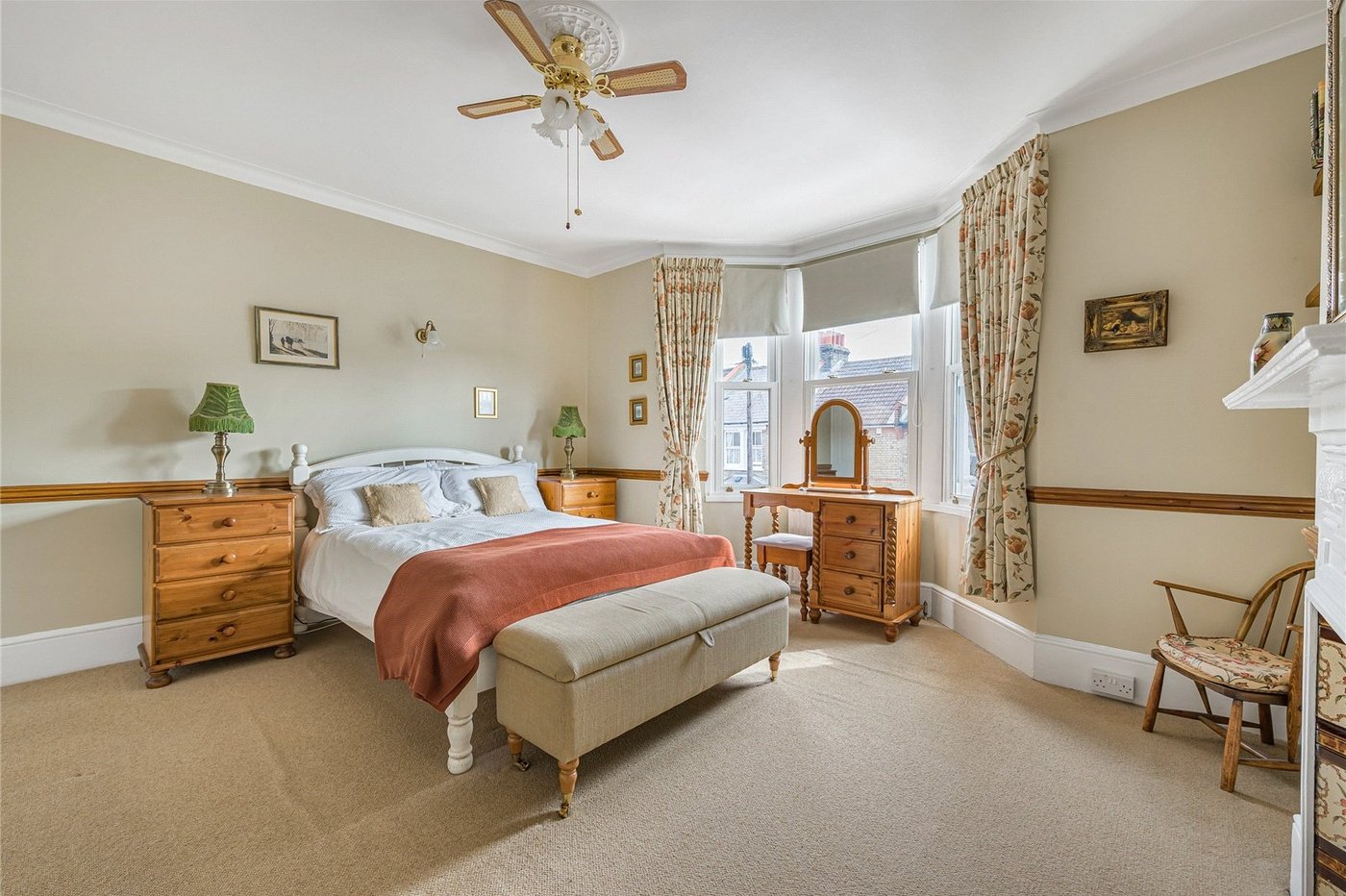3 bedroom house for sale in Sidcup | Robinson Jackson