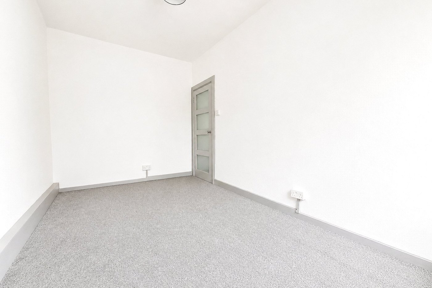 2 bedroom property for sale in Woolwich | Robinson Jackson