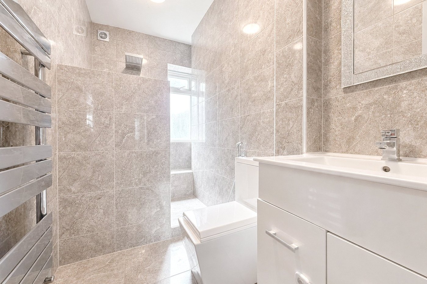 2 bedroom property for sale in Woolwich | Robinson Jackson