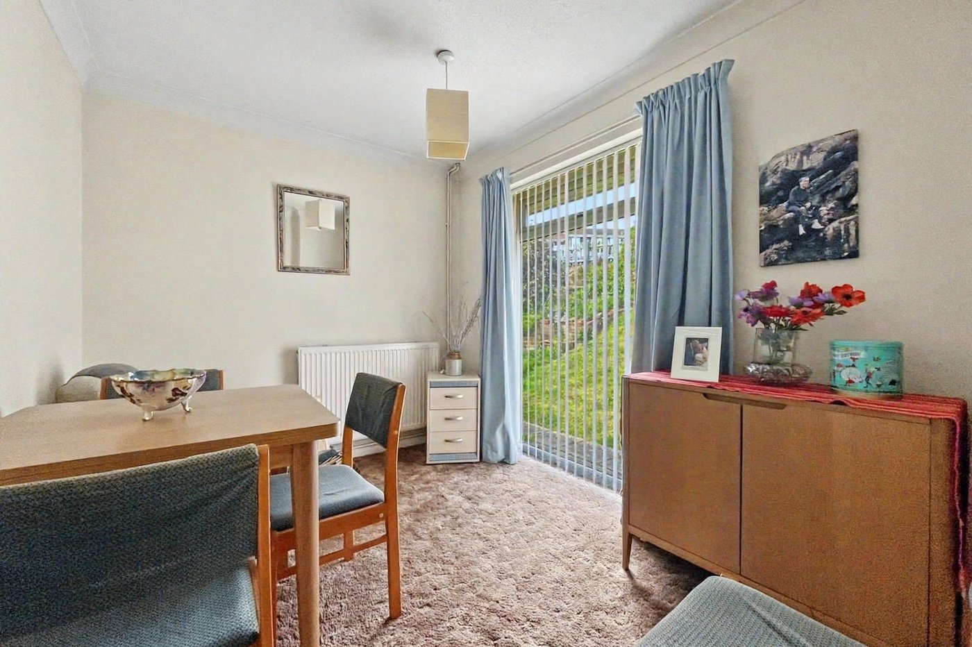 2 bedroom bungalow for sale in Rainham | Robinson Michael & Jackson