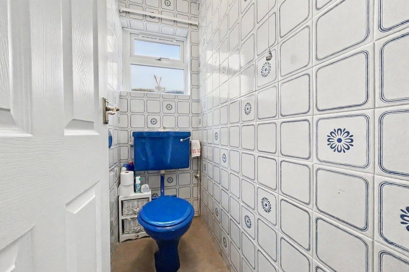 2 bedroom bungalow for sale in Rainham | Robinson Michael & Jackson