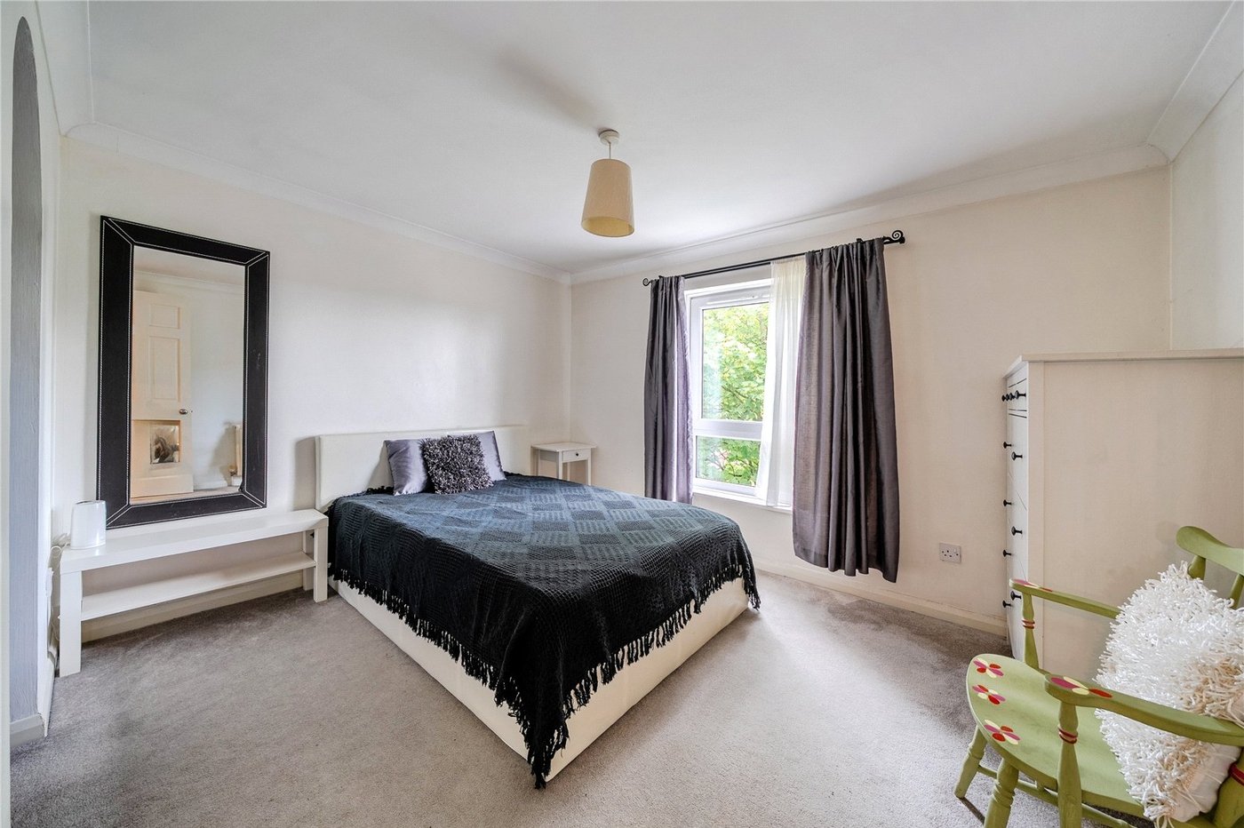 1 bedroom property for sale in West Norwood | Robinson Jackson