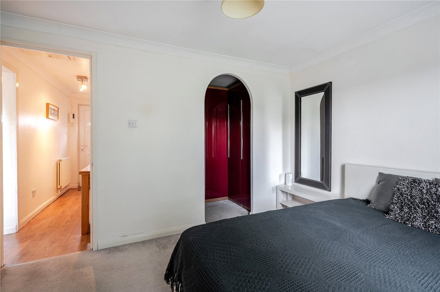 1 bedroom property for sale in West Norwood | Robinson Jackson