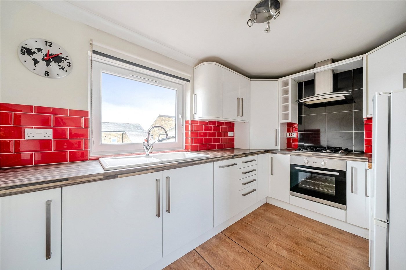 1 bedroom property for sale in West Norwood | Robinson Jackson