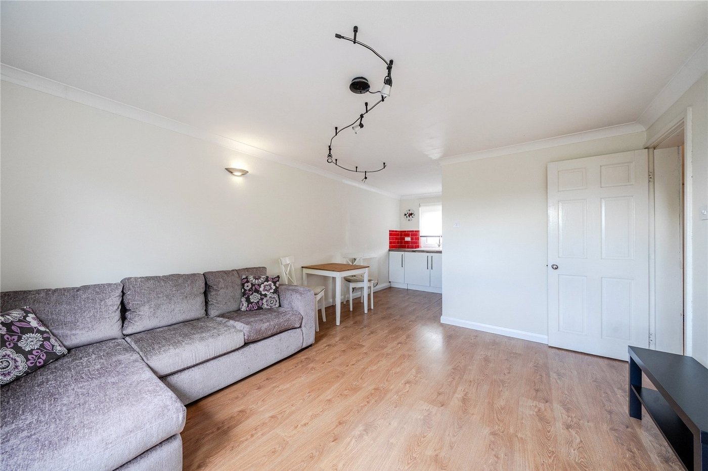 1 bedroom property for sale in West Norwood | Robinson Jackson