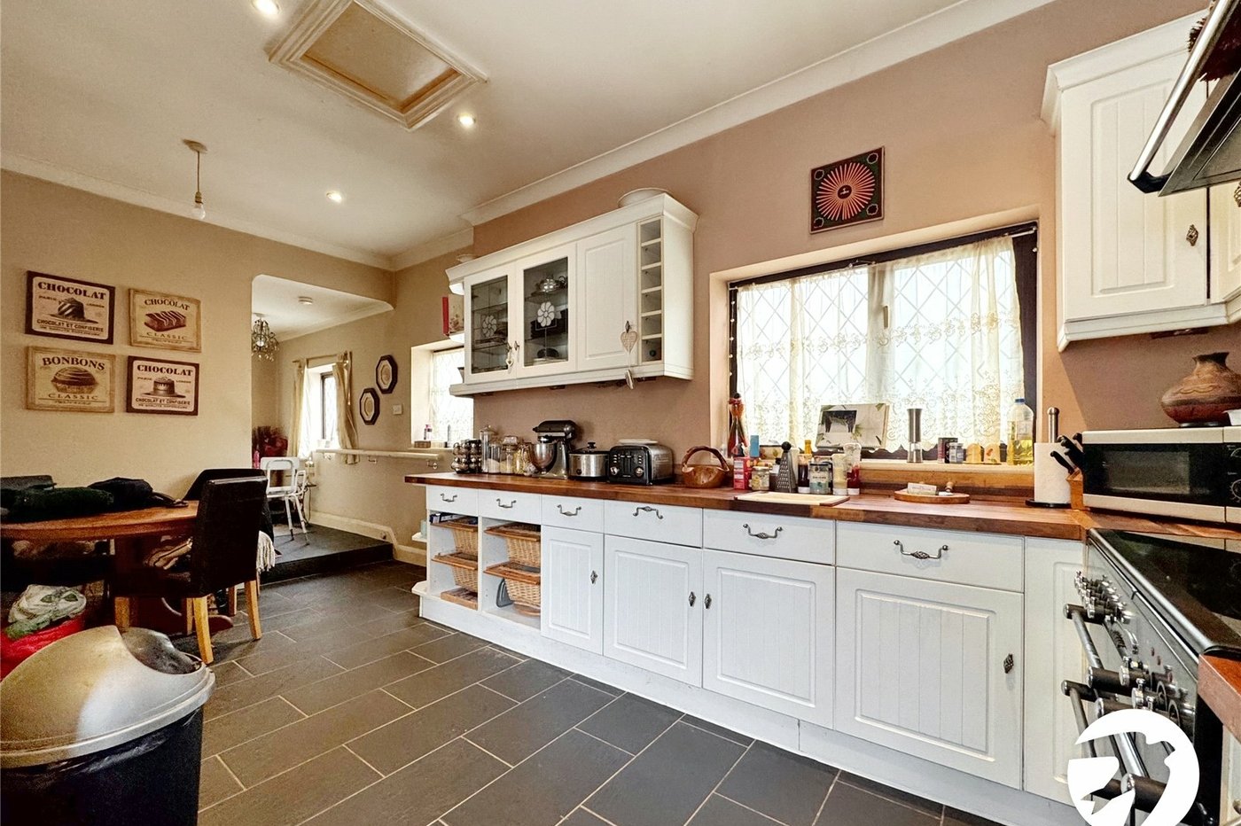 2 bedroom house for sale in Linton | Robinson Michael & Jackson