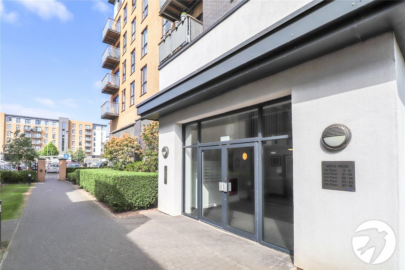 2 bedroom property for sale in Belvedere | Robinson Jackson