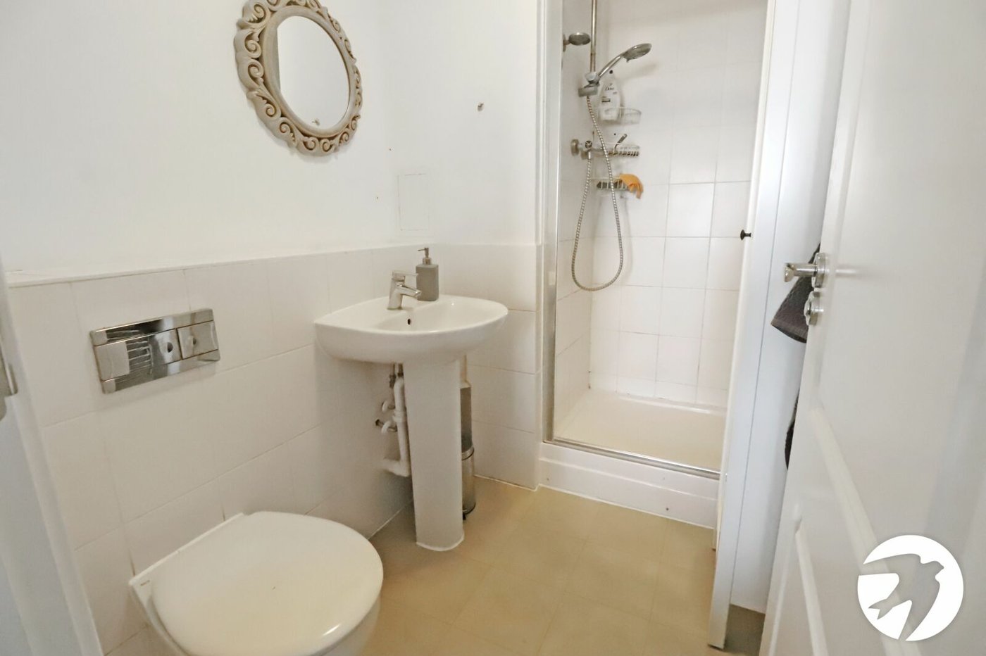 2 bedroom property for sale in Belvedere | Robinson Jackson