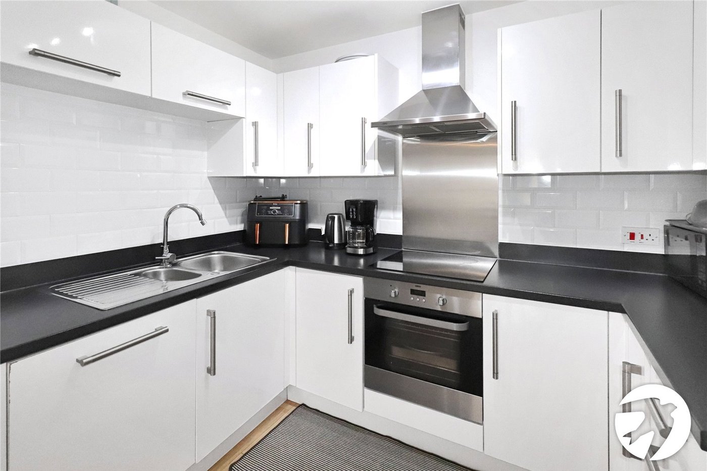 2 bedroom property for sale in Belvedere | Robinson Jackson