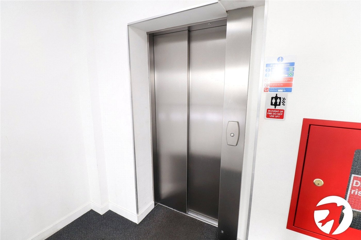 2 bedroom property for sale in Belvedere | Robinson Jackson