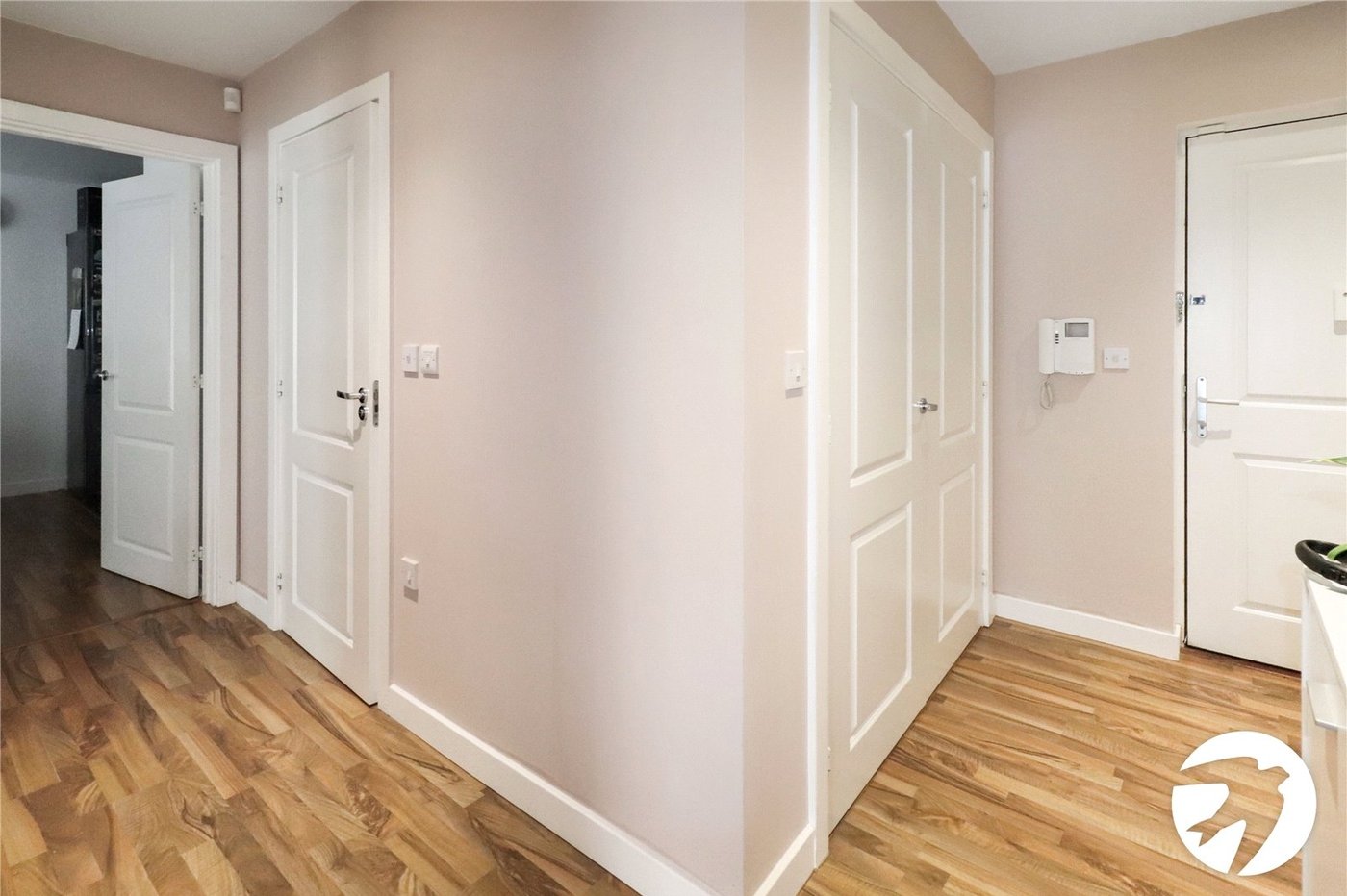 2 bedroom property for sale in Belvedere | Robinson Jackson