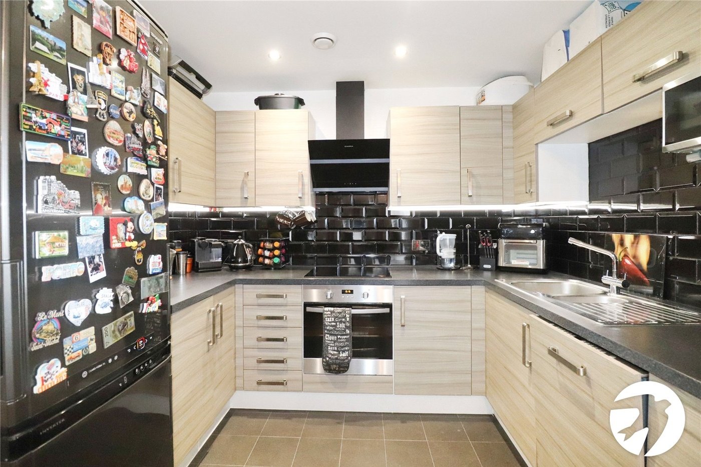 2 bedroom property for sale in Belvedere | Robinson Jackson