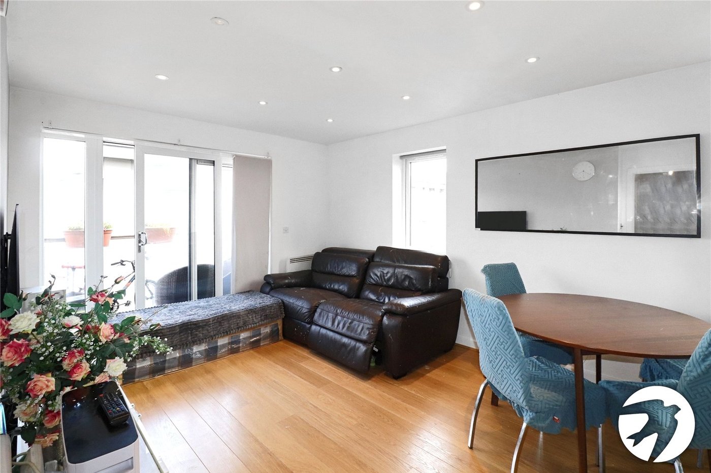2 bedroom property for sale in Belvedere | Robinson Jackson