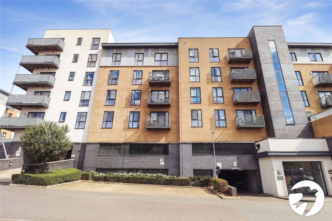 2 bedroom property for sale in Belvedere | Robinson Jackson