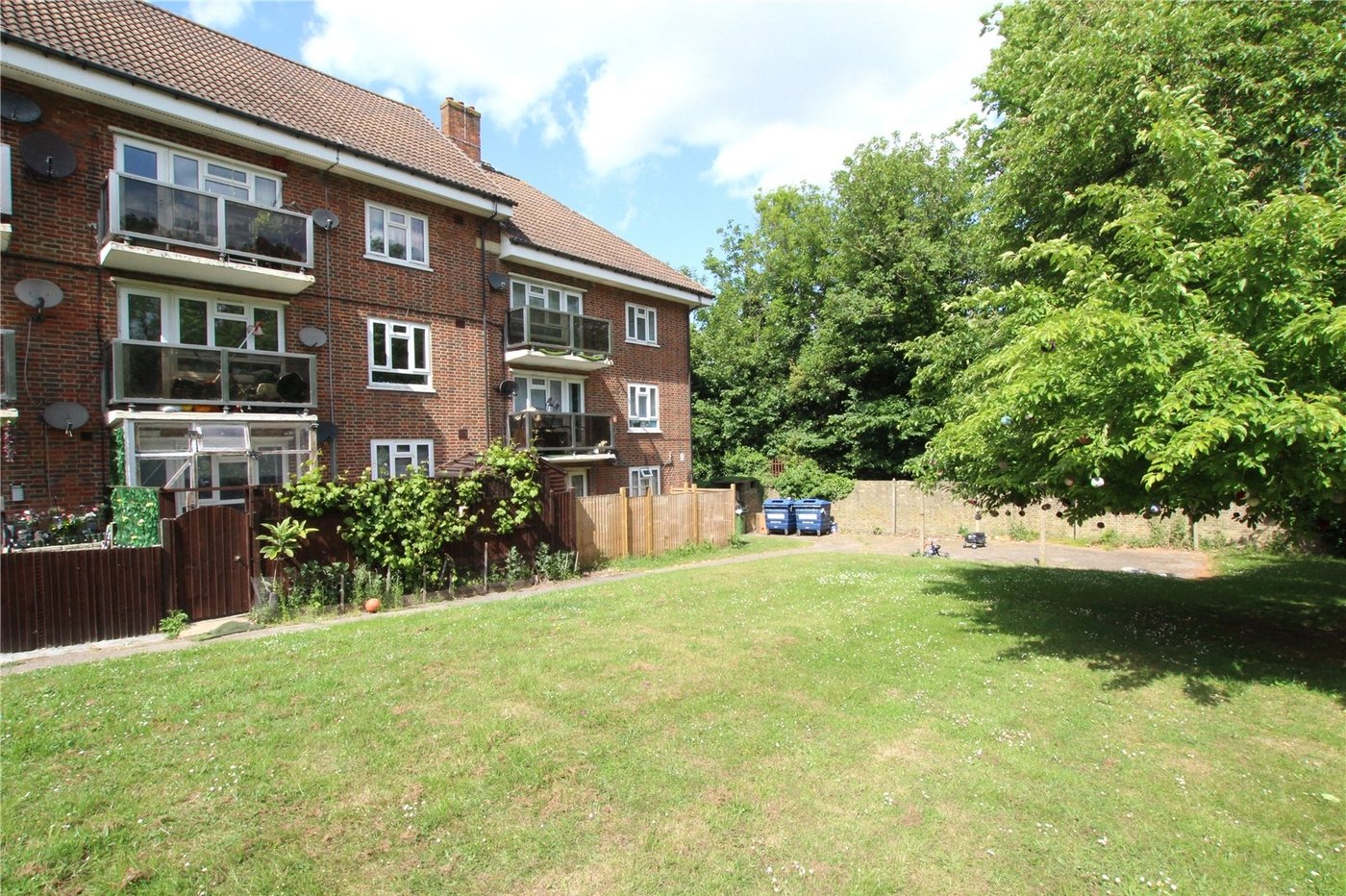 1 bedroom property for sale in Charlton | Robinson Jackson