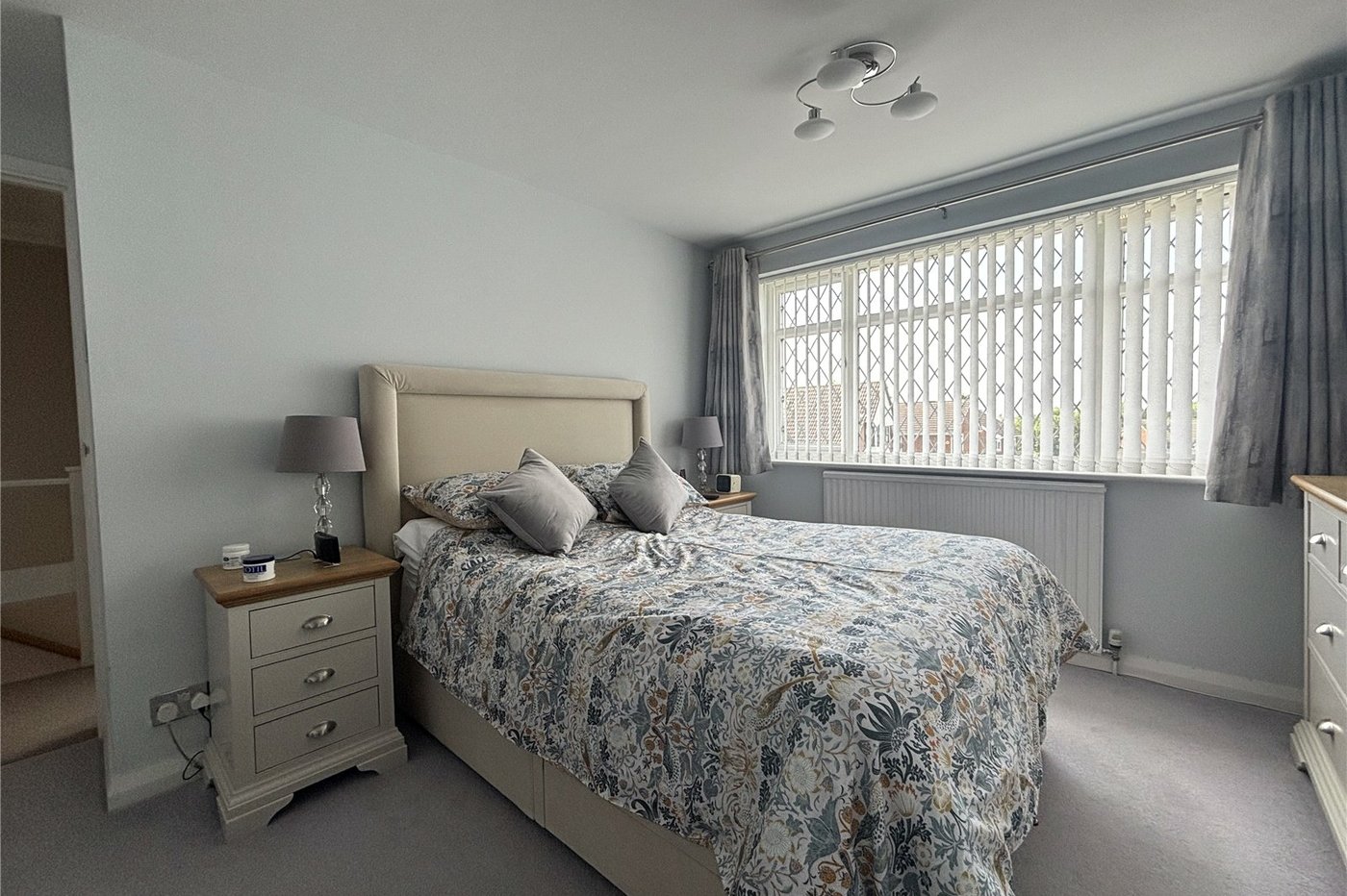 3 bedroom house for sale in Walderslade | Robinson Michael & Jackson