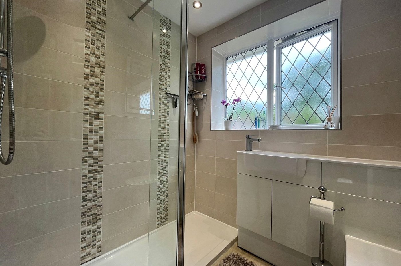 3 bedroom house for sale in Walderslade | Robinson Michael & Jackson