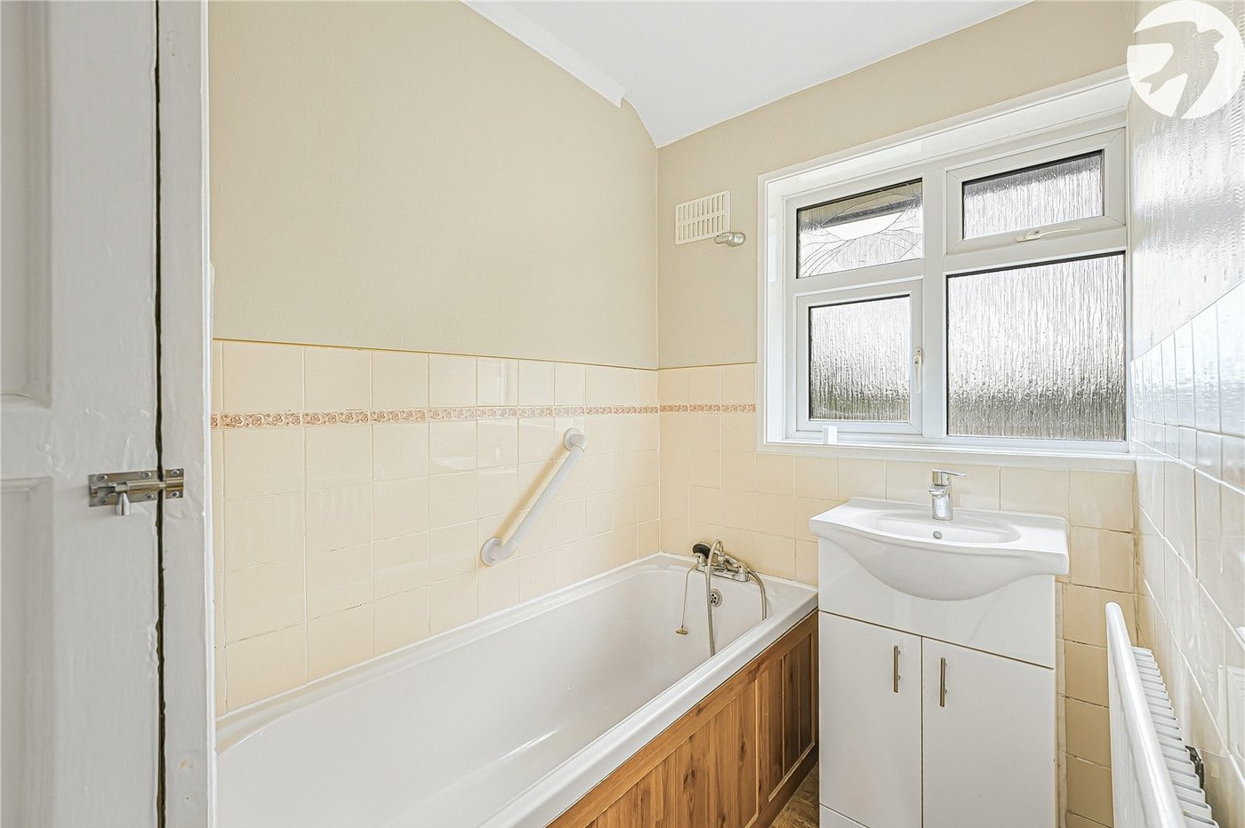 4 bedroom house for sale in Dartford | Robinson Jackson