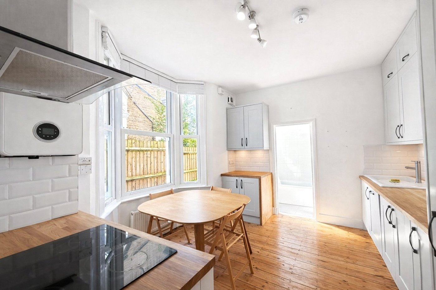 1 bedroom property for sale in London | Robinson Jackson