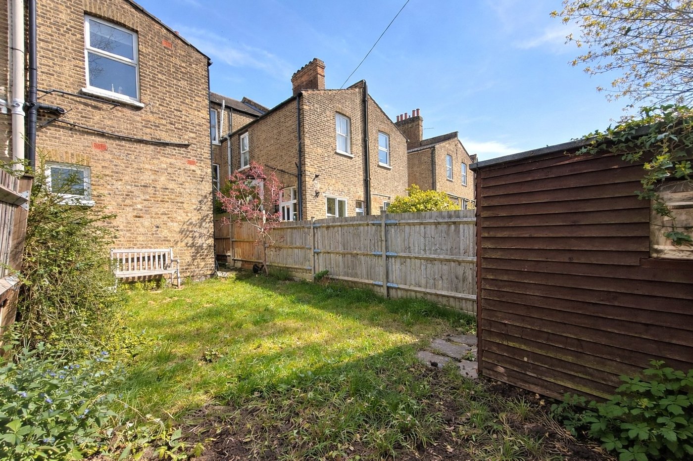 1 bedroom property for sale in London | Robinson Jackson