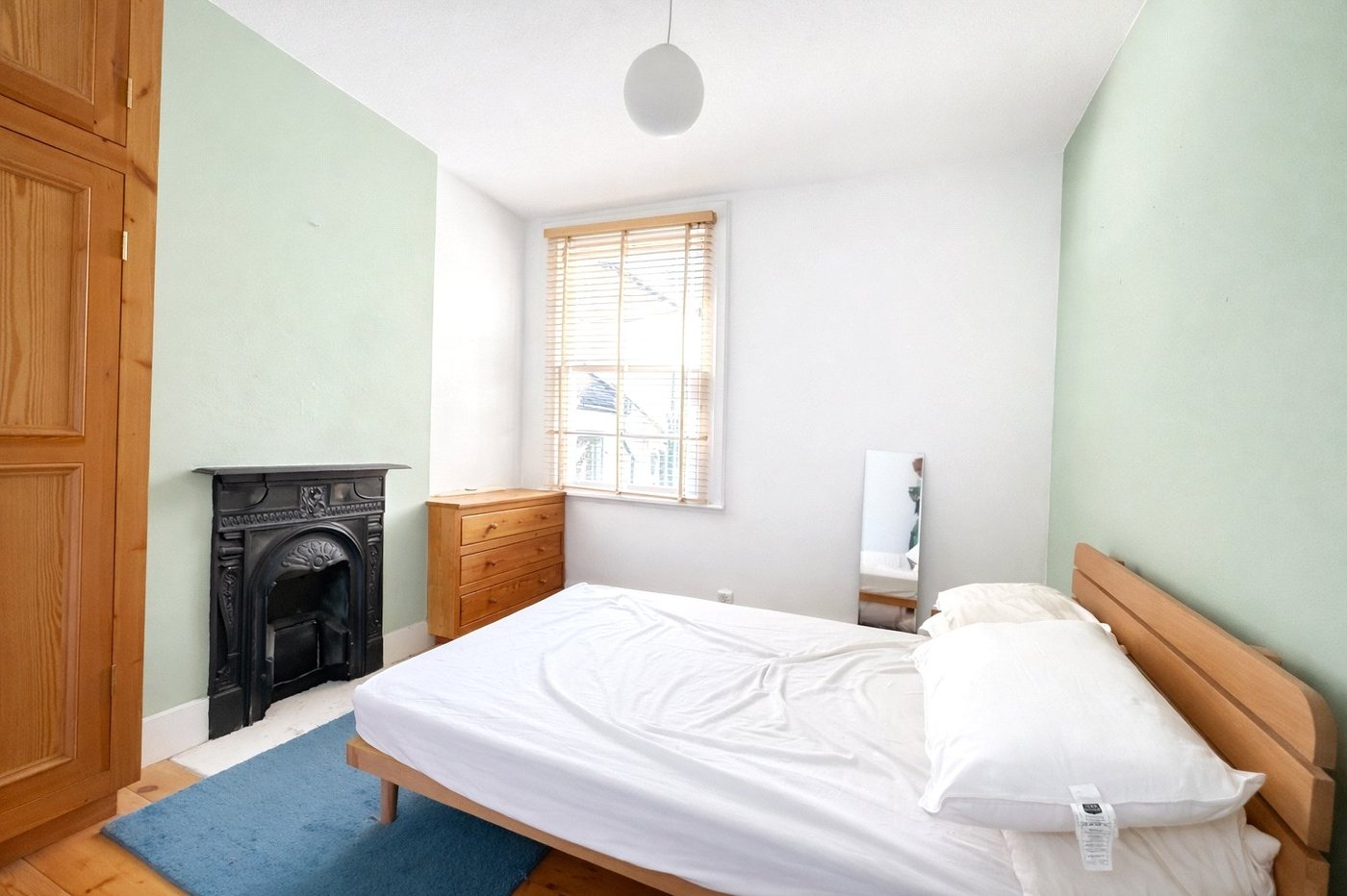 1 bedroom property for sale in London | Robinson Jackson