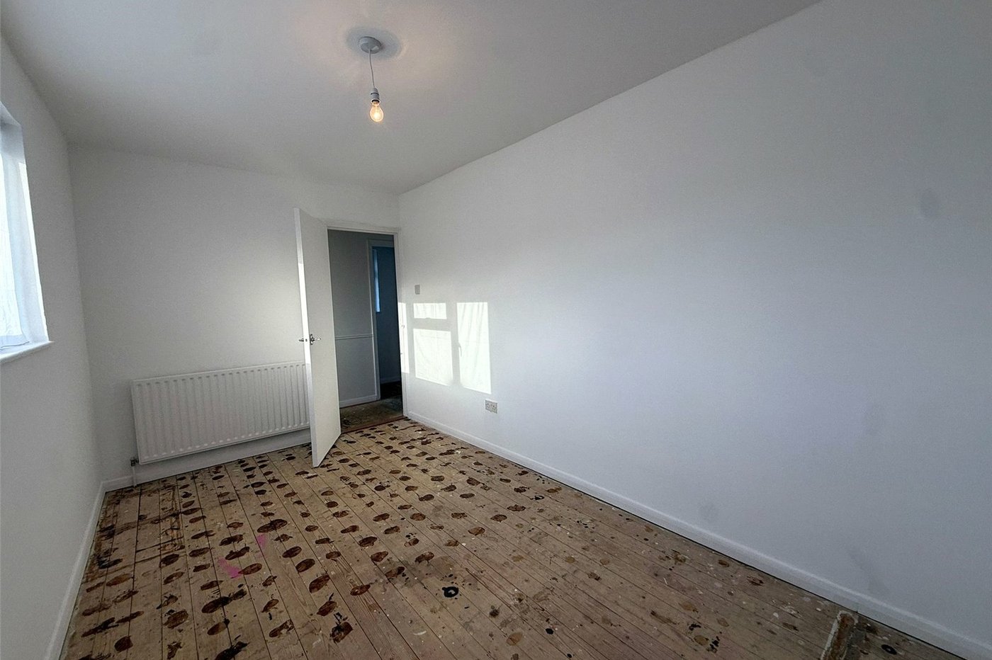 2 bedroom house for sale in Gravesend | Robinson Michael & Jackson