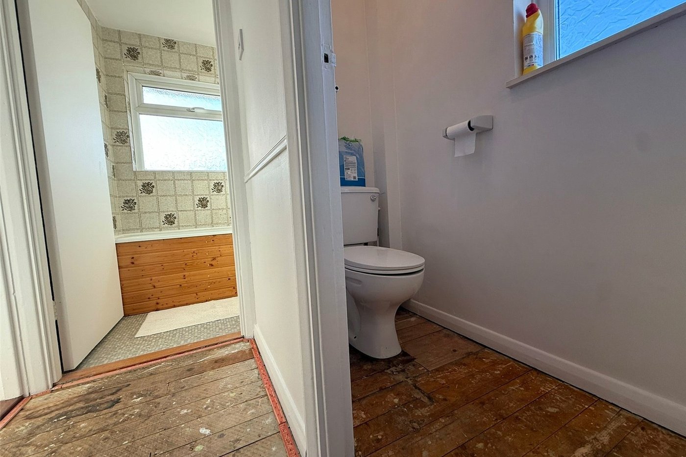 2 bedroom house for sale in Gravesend | Robinson Michael & Jackson