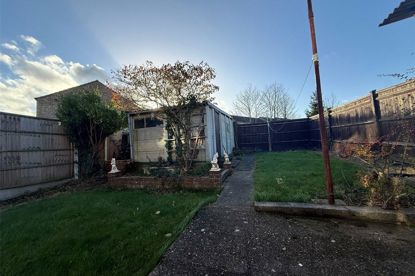 2 bedroom house for sale in Gravesend | Robinson Michael & Jackson