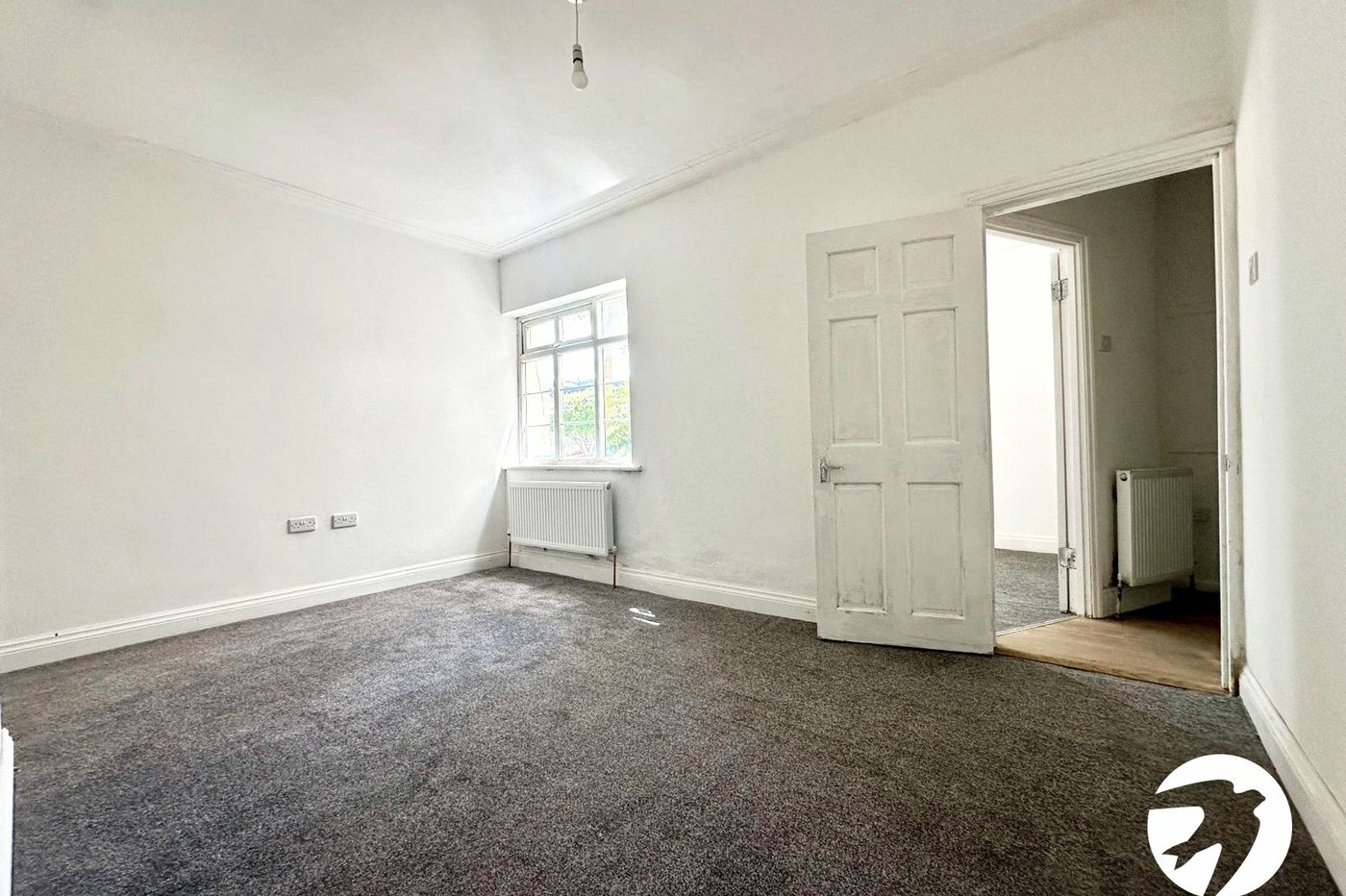 2 bedroom property for sale in London | Robinson Jackson