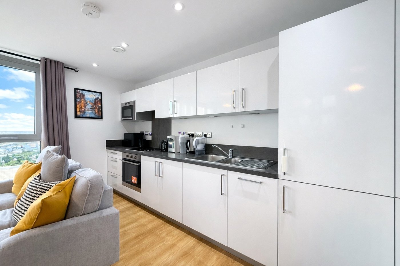 1 bedroom property for sale in London | Robinson Jackson