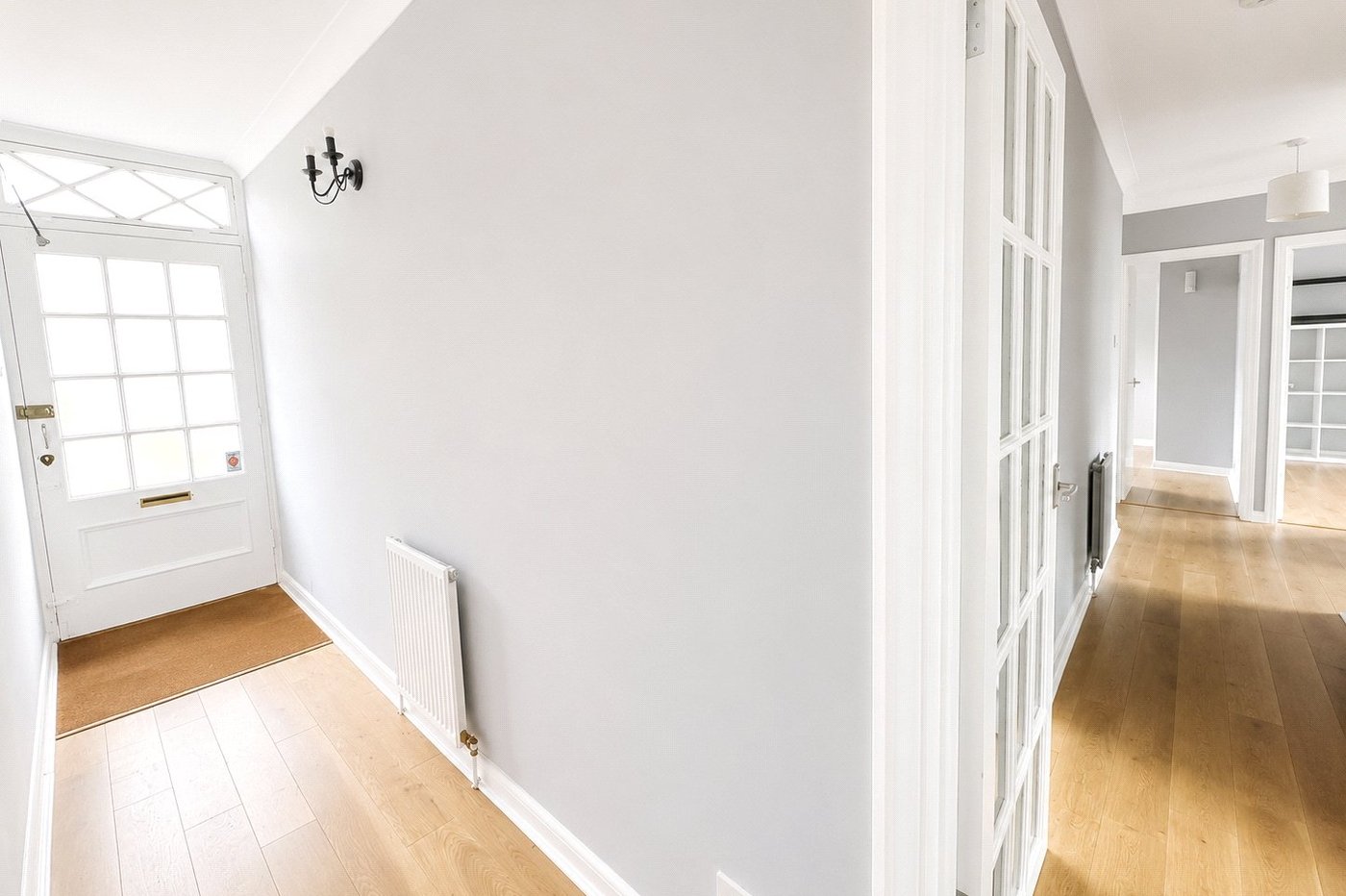 2 bedroom property for sale in London | Robinson Jackson