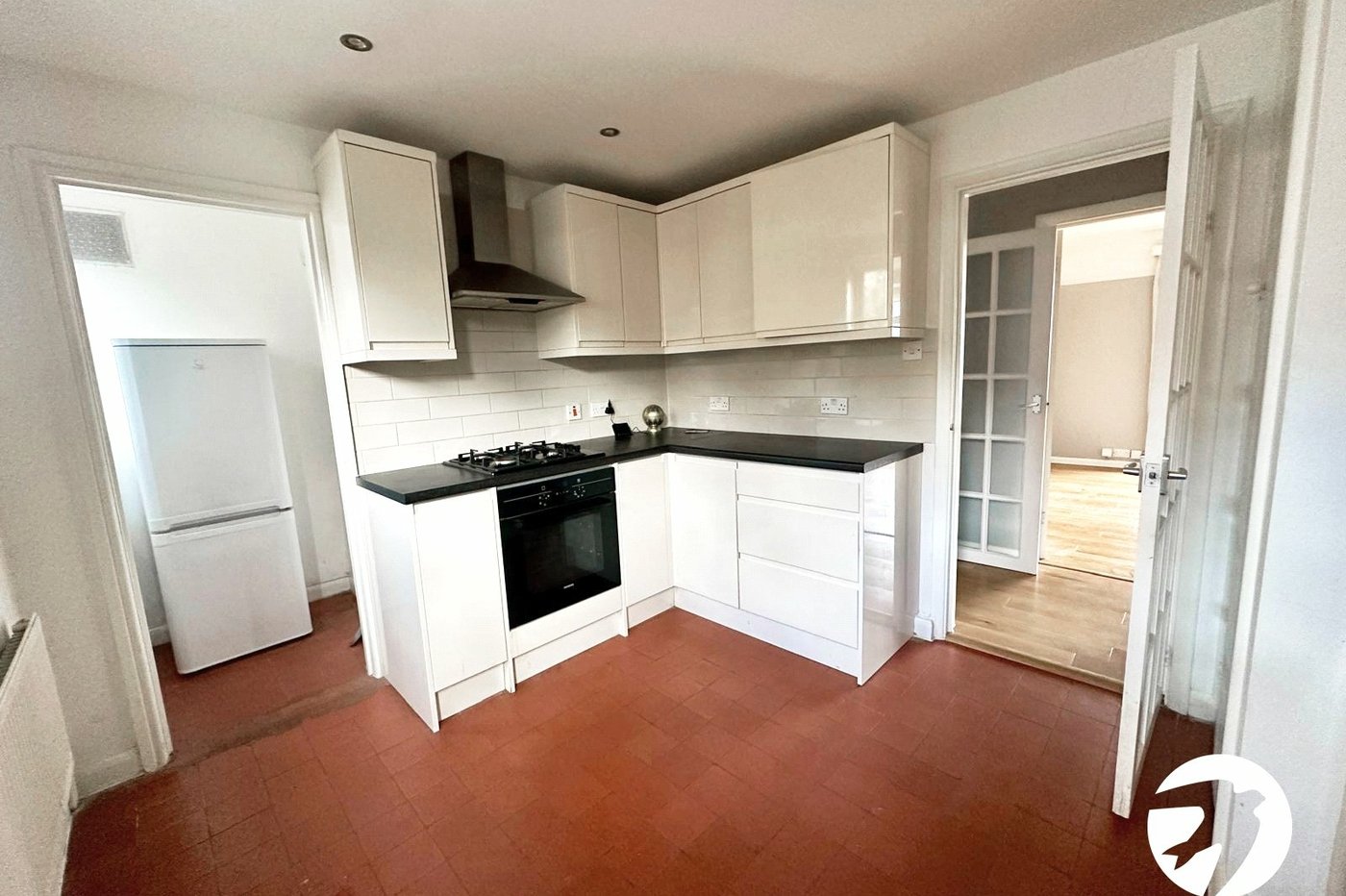 2 bedroom property for sale in London | Robinson Jackson