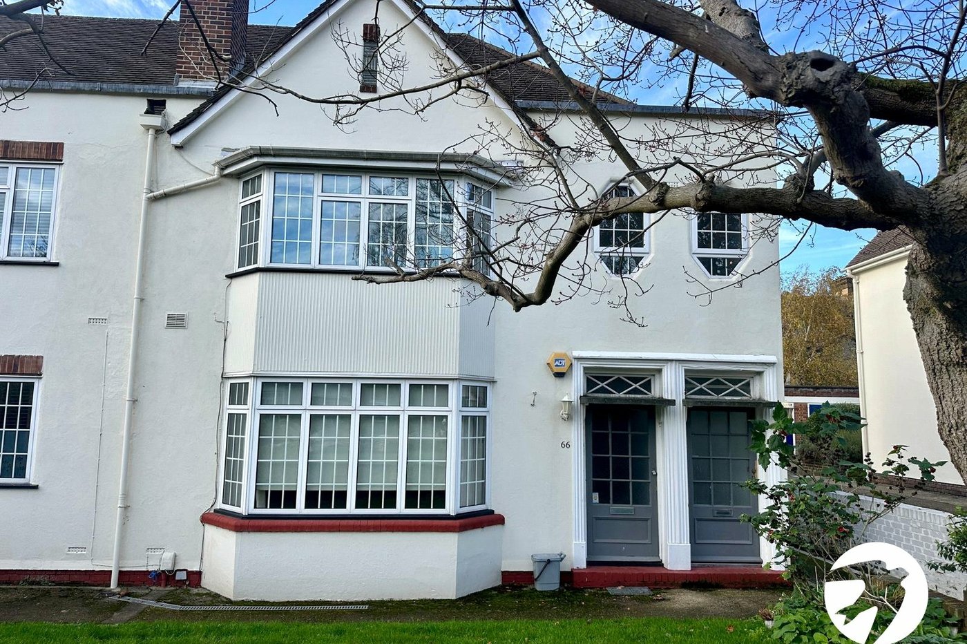 2 bedroom property for sale in London | Robinson Jackson