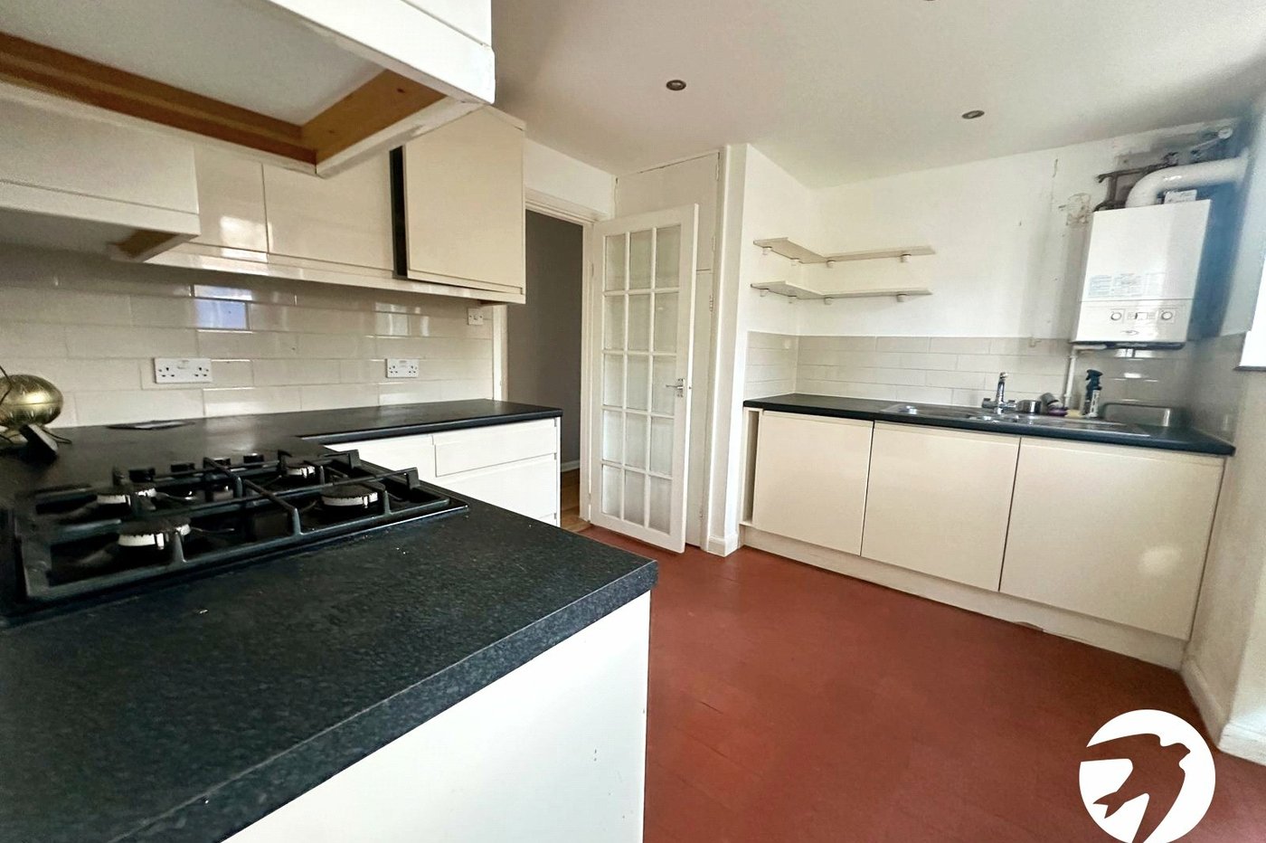 2 bedroom property for sale in London | Robinson Jackson