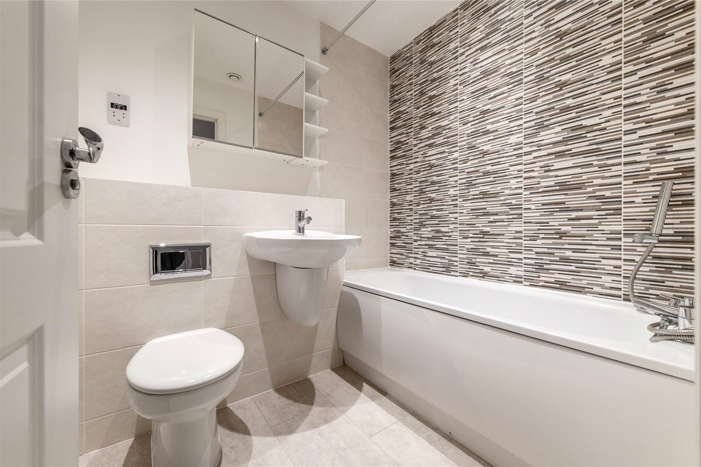 4 bedroom house for sale in Gravesend | Robinson Michael & Jackson