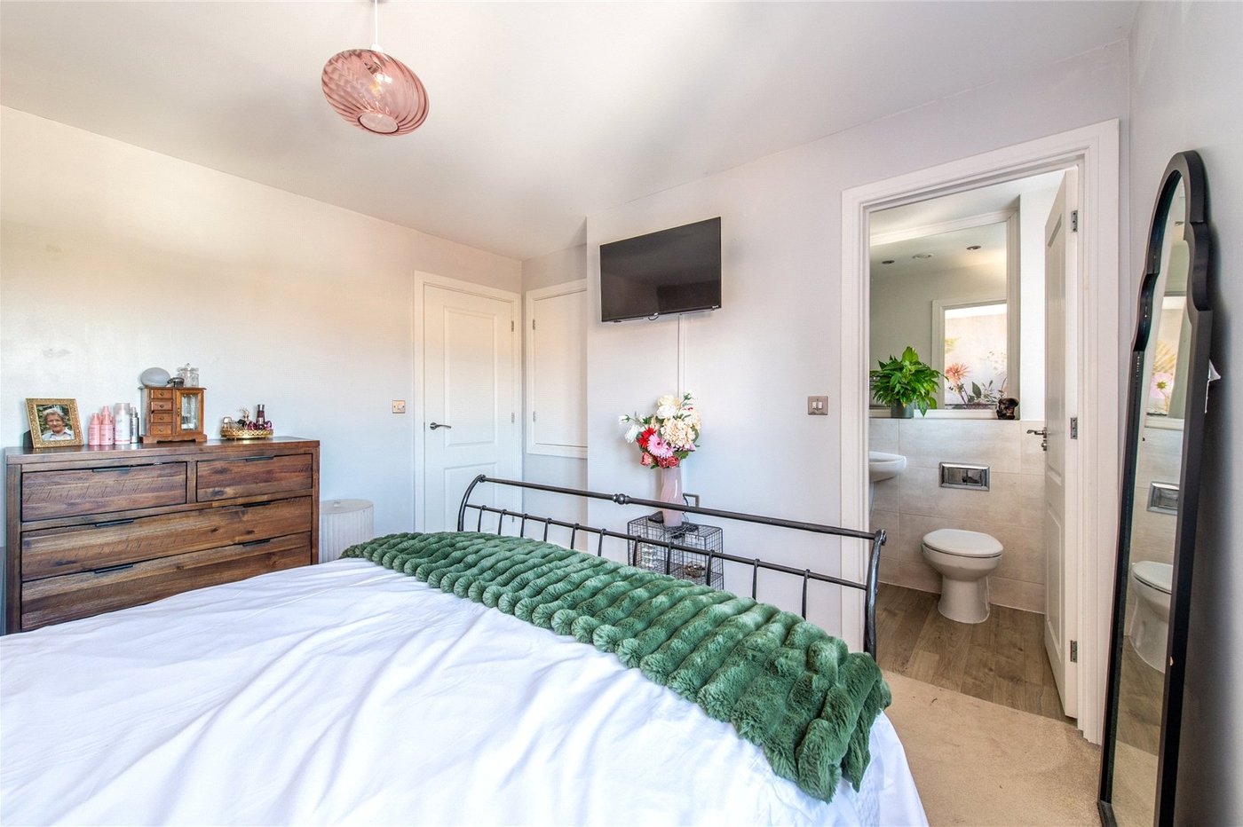 3 bedroom house for sale in Gravesend | Robinson Michael & Jackson