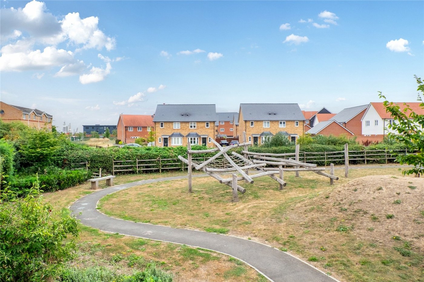 2 bedroom house for sale in Gravesend | Robinson Michael & Jackson