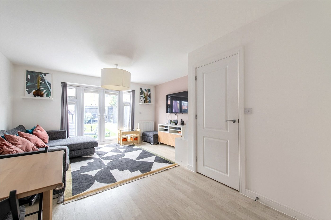 2 bedroom house for sale in Gravesend | Robinson Michael & Jackson