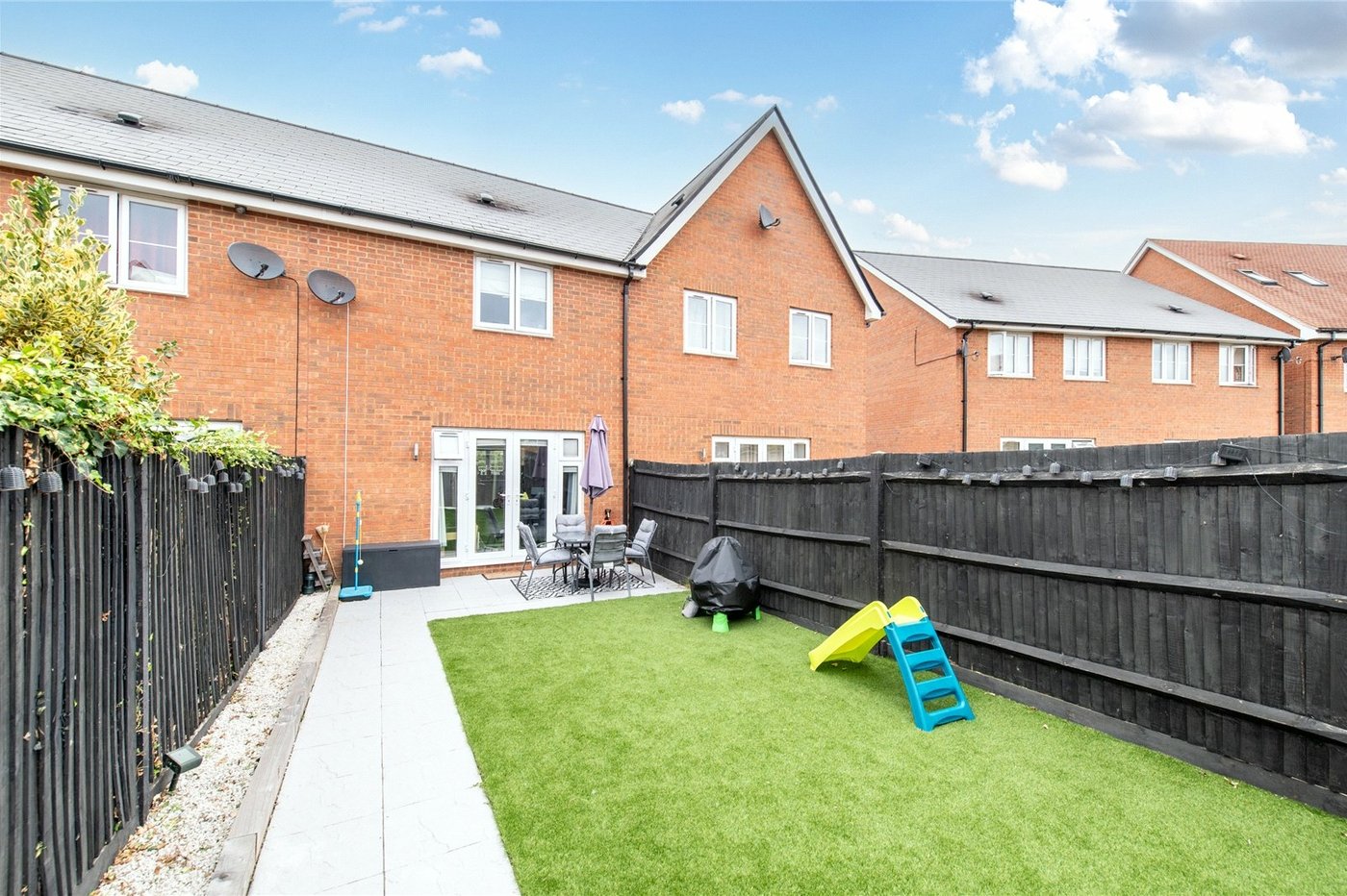 2 bedroom house for sale in Gravesend | Robinson Michael & Jackson