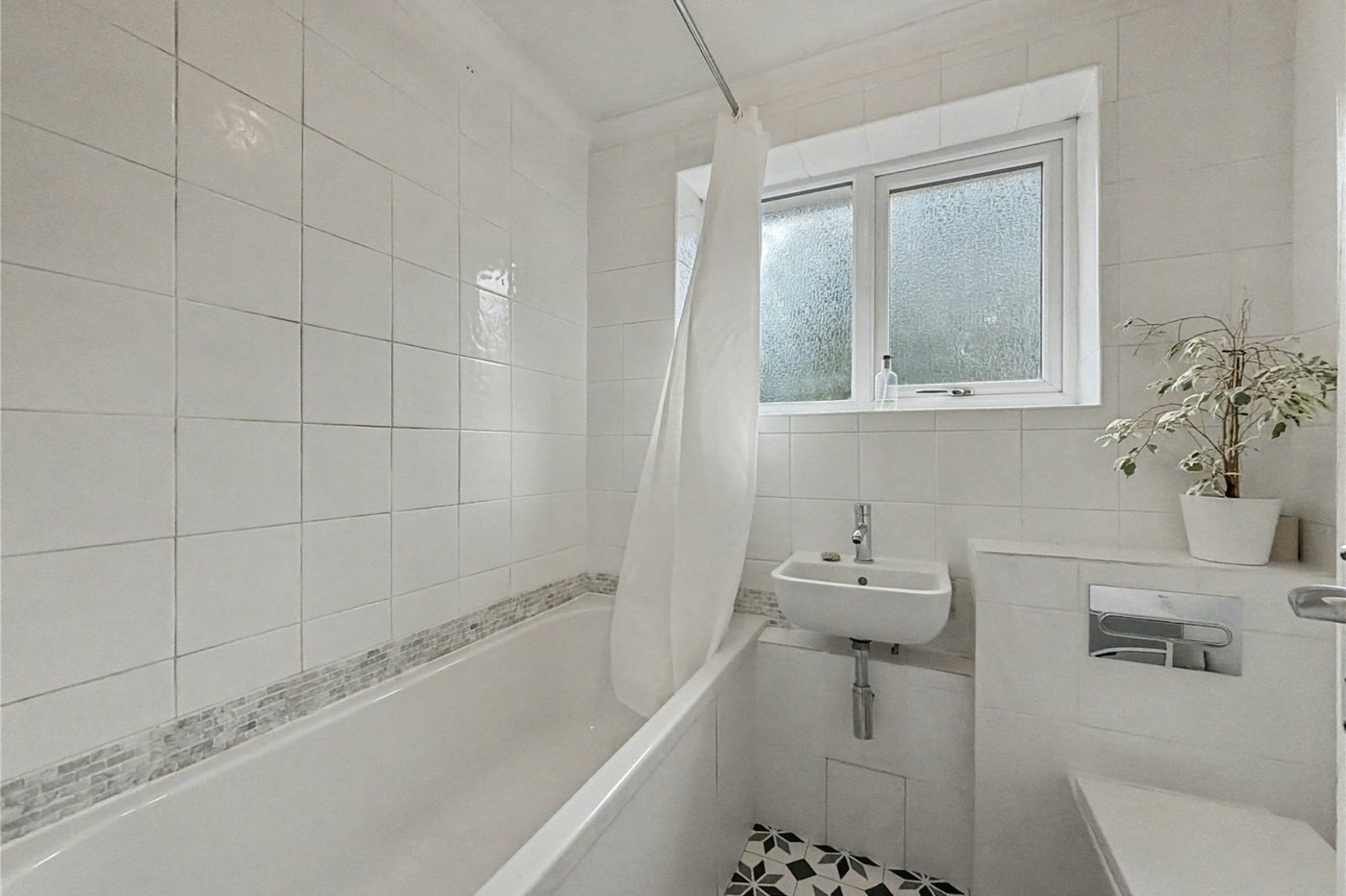 3 bedroom house for sale in Hempstead | Robinson Michael & Jackson