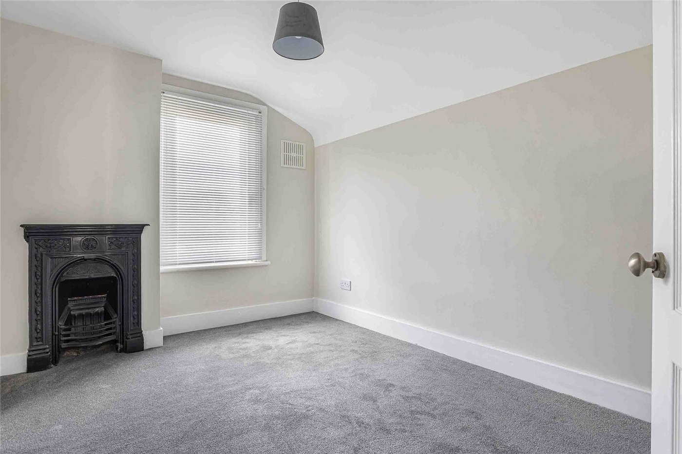 3 bedroom house for sale in Greenhithe | Robinson Jackson