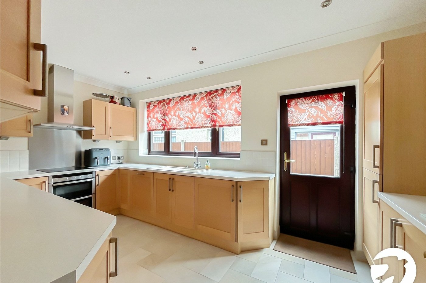 4 bedroom bungalow for sale in Newington | Robinson Michael & Jackson