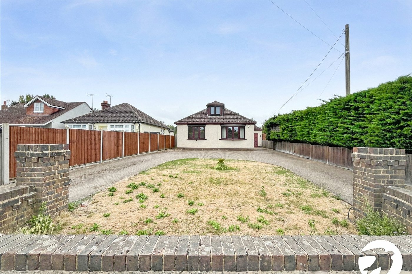 4 bedroom bungalow for sale in Newington | Robinson Michael & Jackson