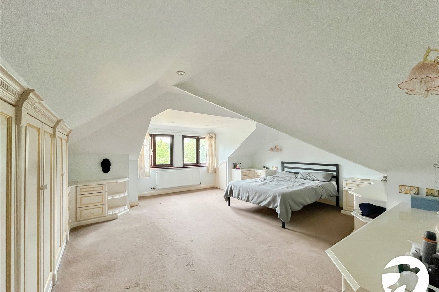 4 bedroom bungalow for sale in Newington | Robinson Michael & Jackson